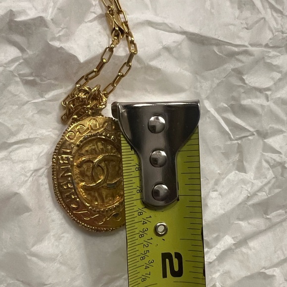 Chanel Vintage Gold Plated CC Medallion Pendant Necklace - Picture 15 of 15